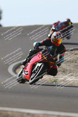 media/Nov-02-2025-Lets Ride (Sun) [[f7a3caa734]]/C Group/1240pm (Turn 2 Outside)/